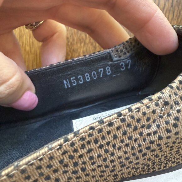 AGL ITALY Micro Pointed Toe Loafers; Polka Dot Print; Size 37 - Picture 7 of 9